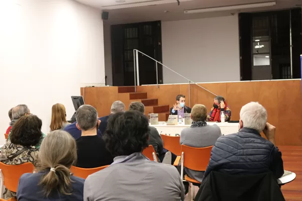 Presentación de 'Los ojos desdibujados'